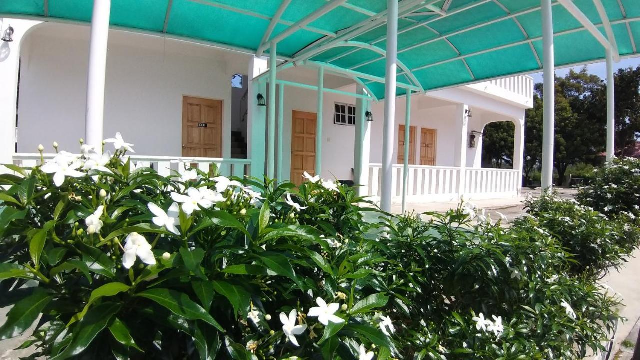 Seri Dusun Sepang Homestay & Event Space Esterno foto