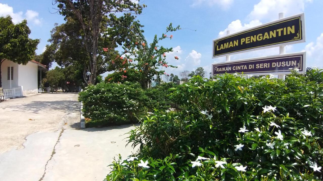 Seri Dusun Sepang Homestay & Event Space Esterno foto