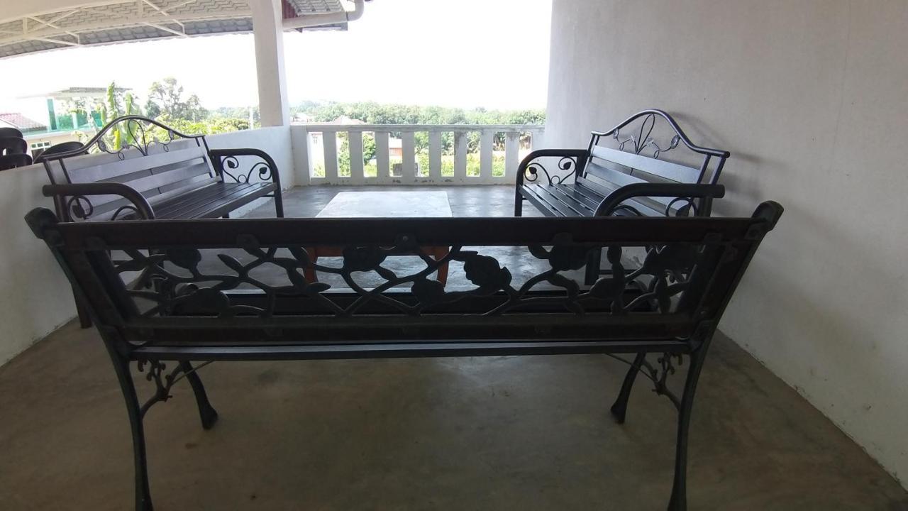 Seri Dusun Sepang Homestay & Event Space Esterno foto